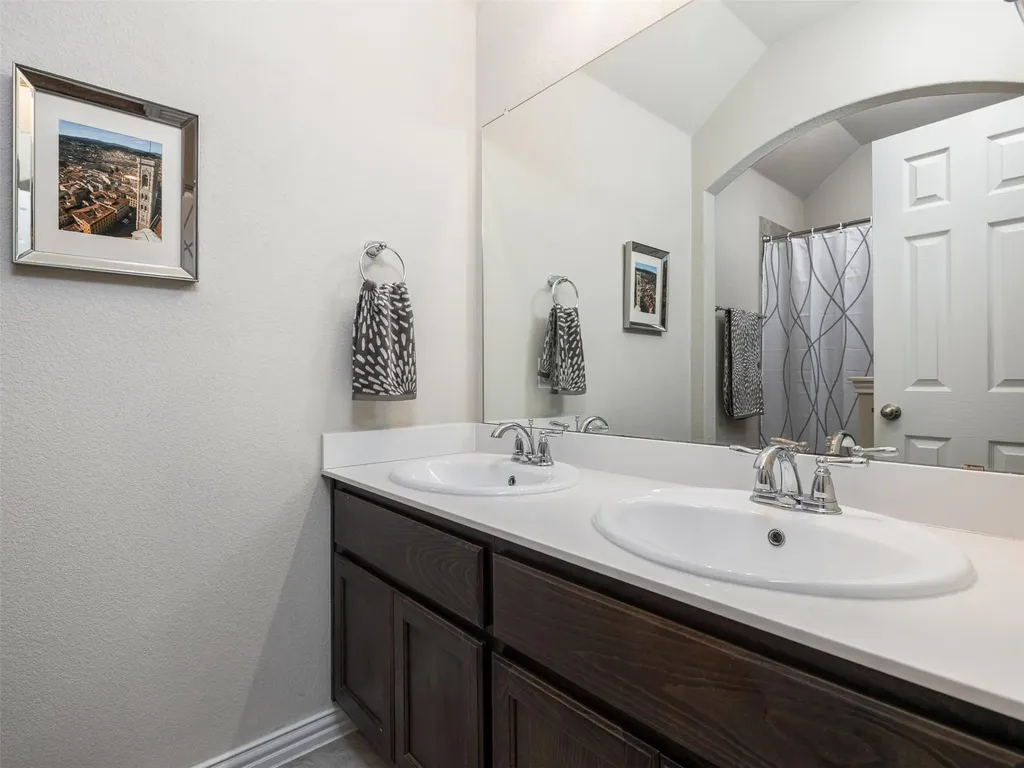 7516 Pace Ravine Drive Lago Vista TX 78645