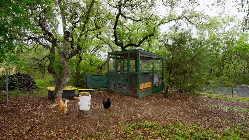 612 Canyon Rim Drive Dripping Springs TX 78620