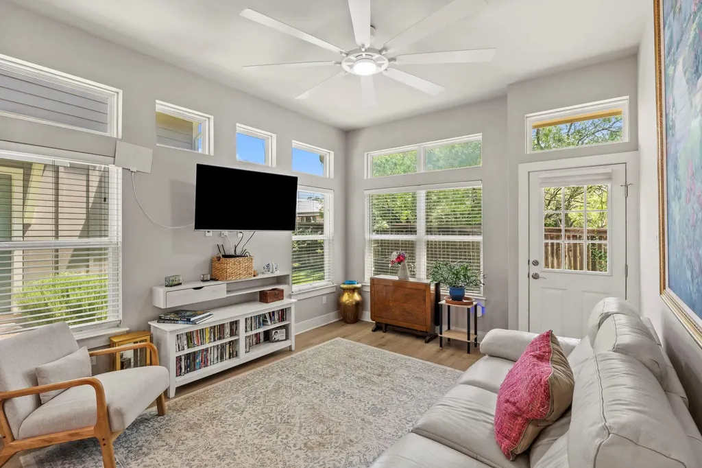 2409 Claret Cove Austin TX 78748