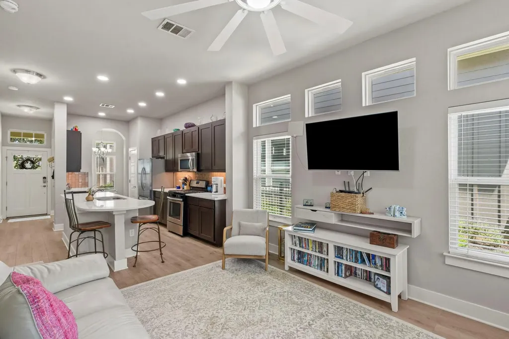 2409 Claret Cove Austin TX 78748
