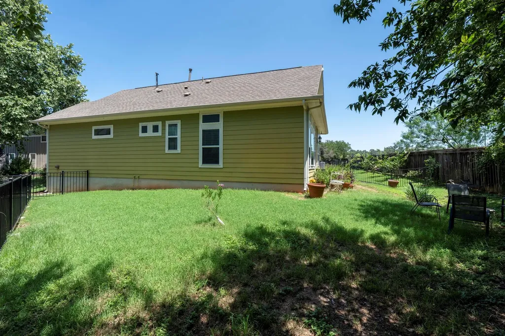 2409 Claret Cove Austin TX 78748