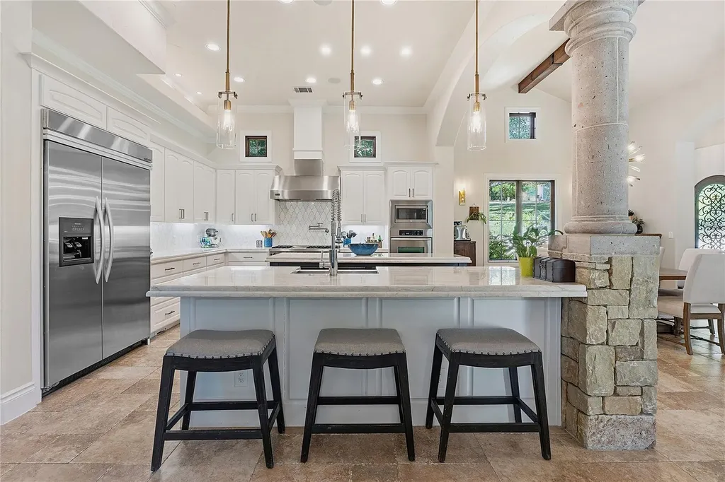 4320 House Of York Austin TX 78730