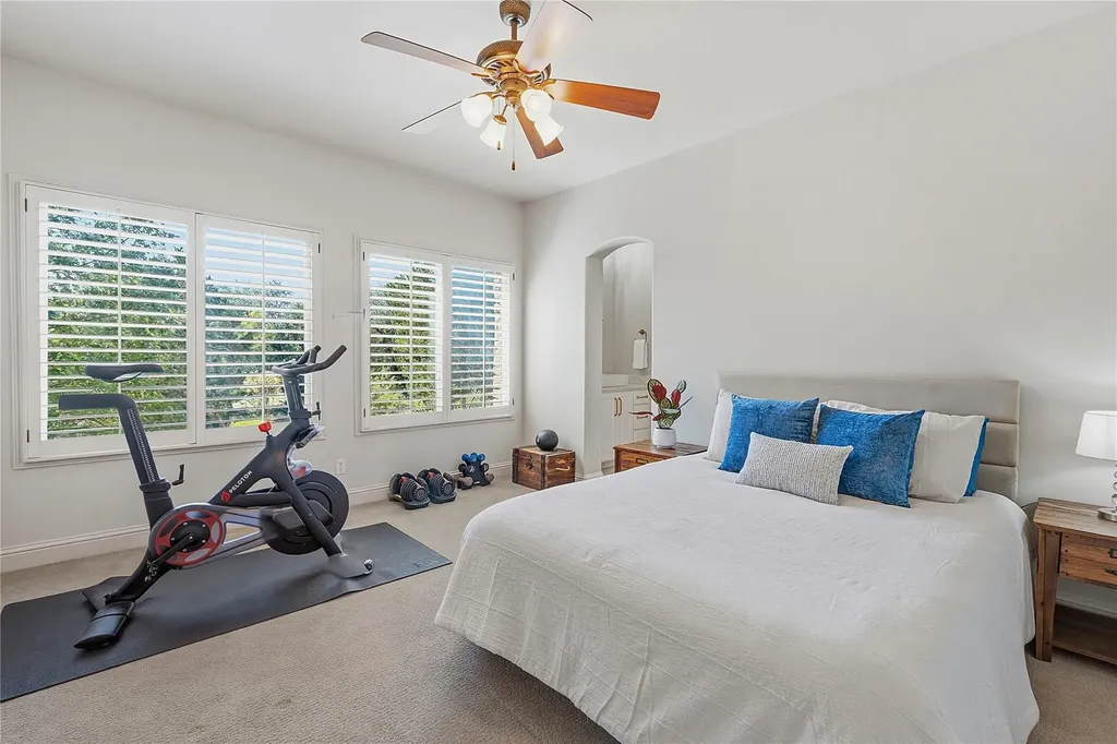4320 House Of York Austin TX 78730
