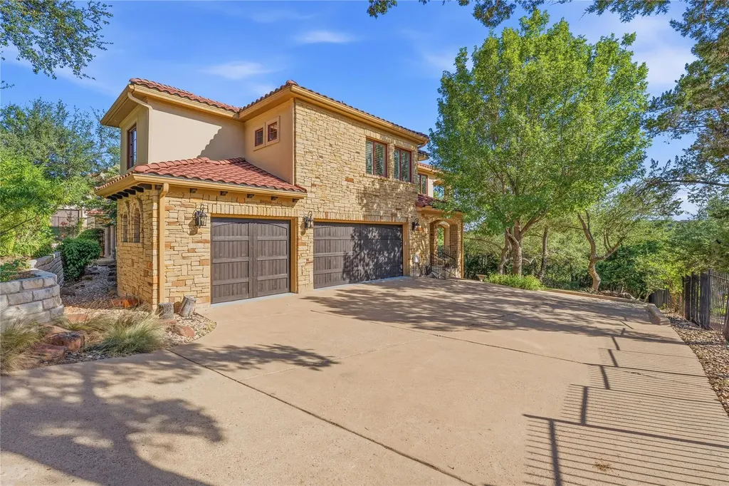 4320 House Of York Austin TX 78730
