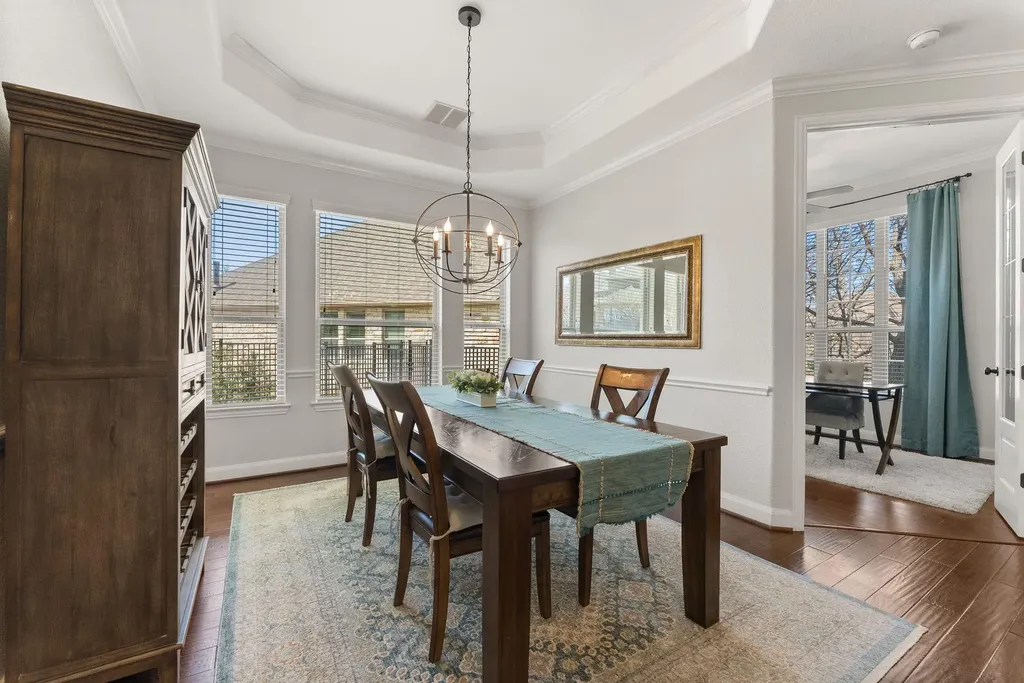 106 Princes Court Austin TX 78738