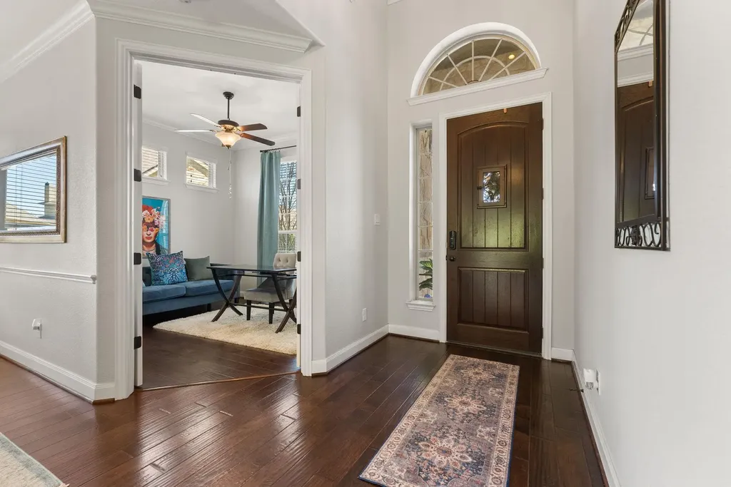 106 Princes Court Austin TX 78738