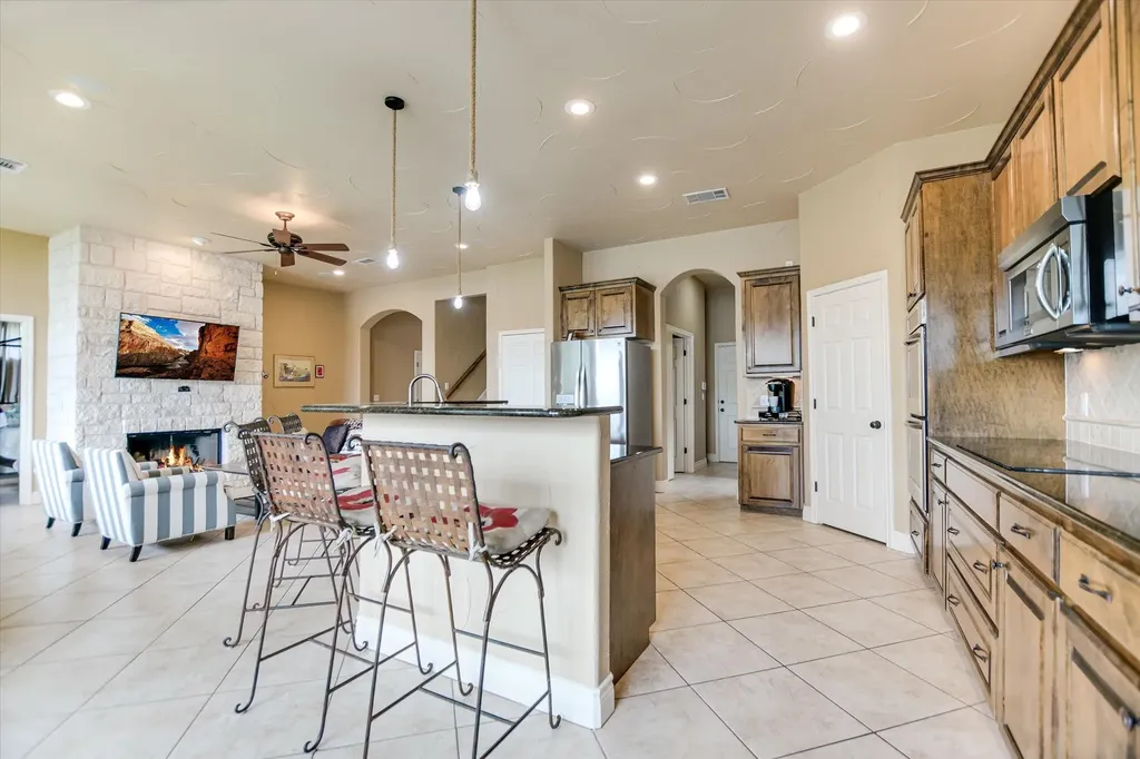 503 Shorewood Circle Granite Shoals TX 78654
