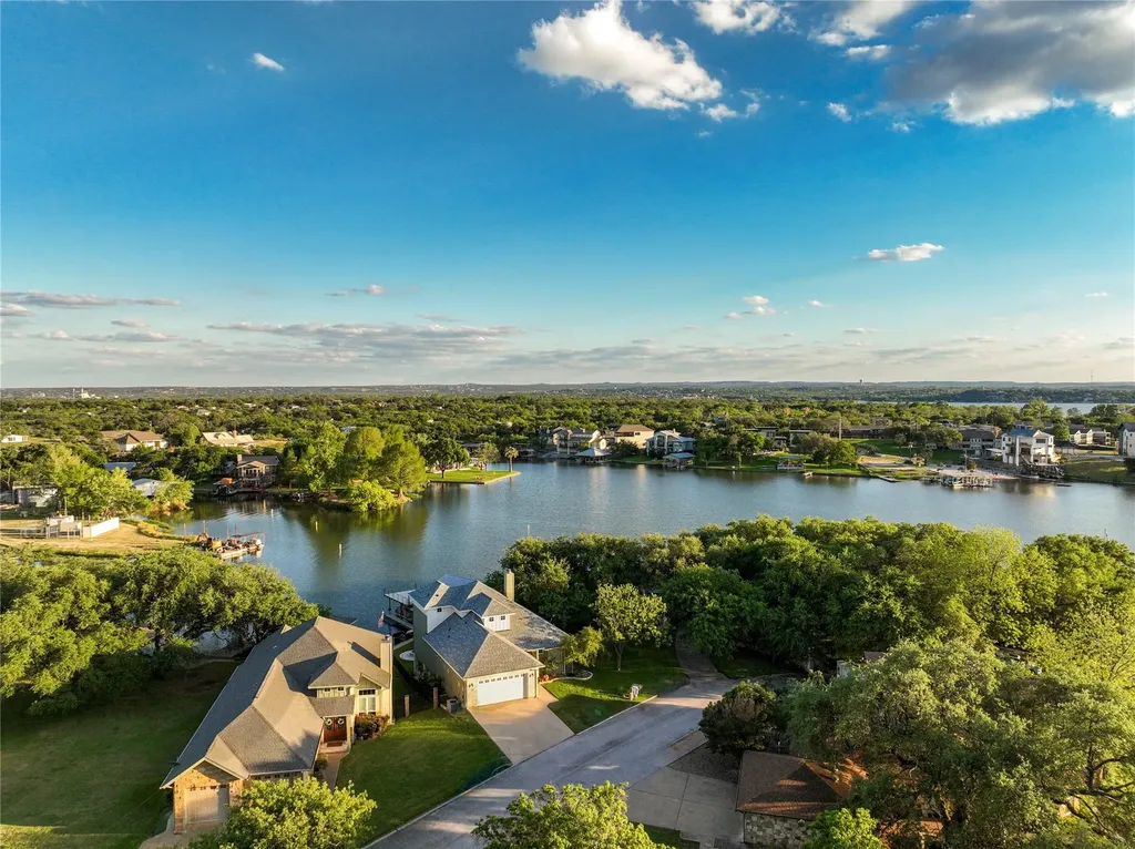 503 Shorewood Circle Granite Shoals TX 78654