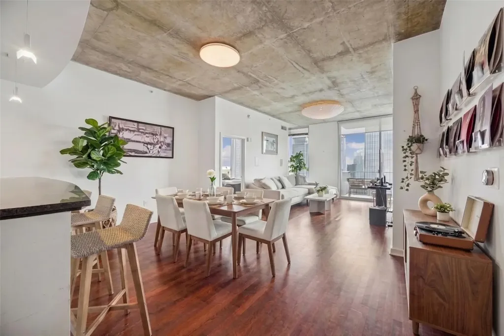 360 Nueces Street Austin TX 78701