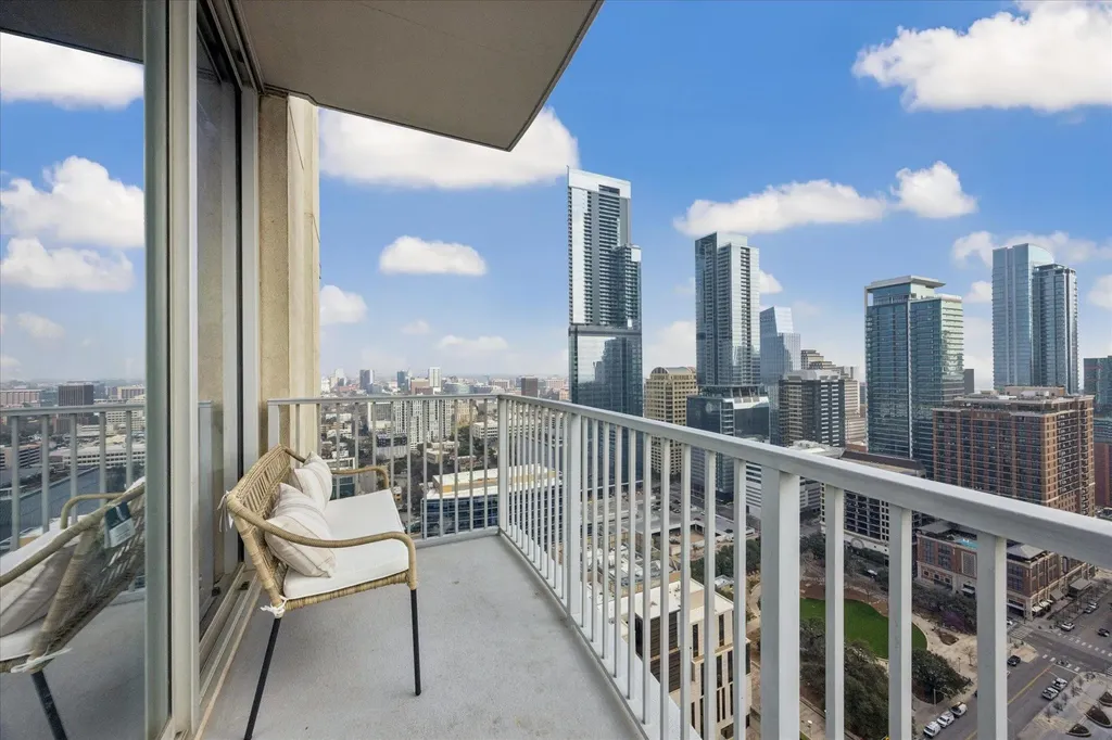 360 Nueces Street Austin TX 78701