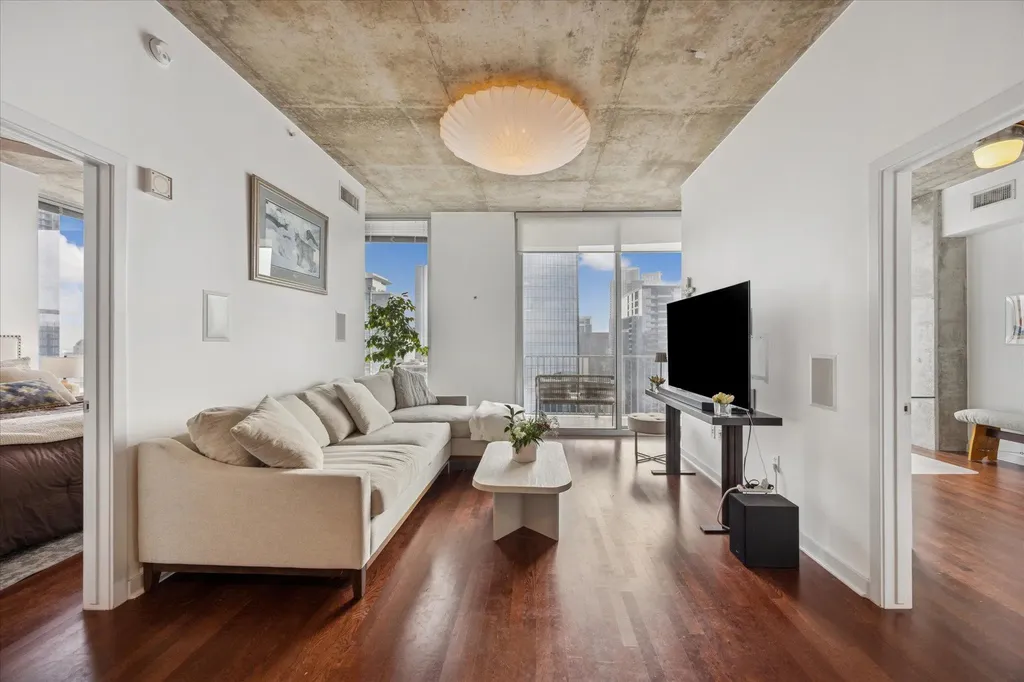360 Nueces Street Austin TX 78701