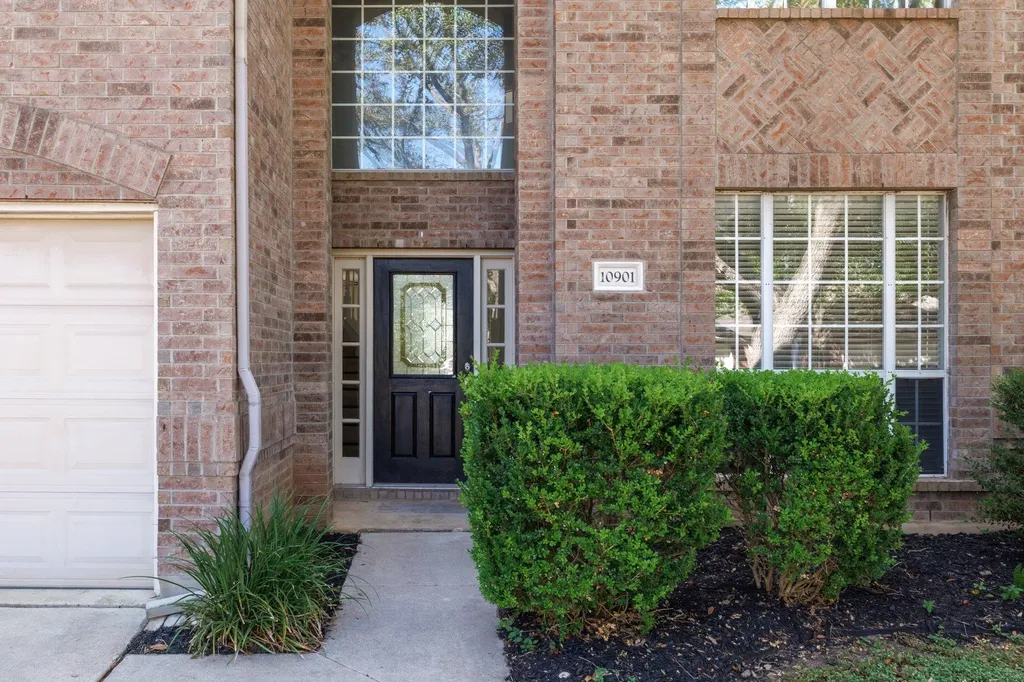 10901 Mint Julep Drive Austin TX 78748