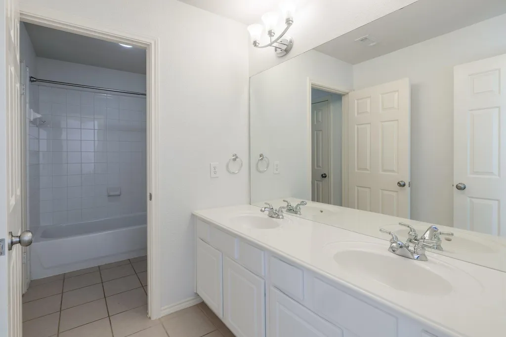 10901 Mint Julep Drive Austin TX 78748