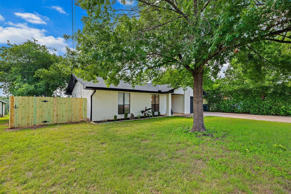 1004 Scenic Drive Georgetown TX 78626