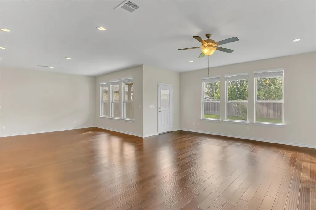 17408 Silent Harbor Loop Pflugerville TX 78660