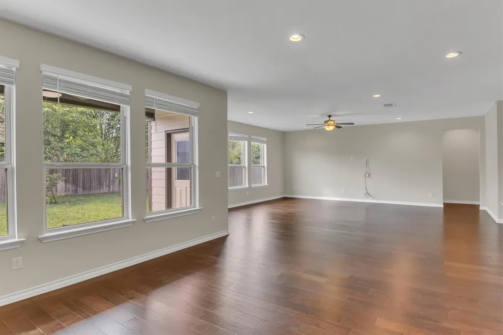 17408 Silent Harbor Loop Pflugerville TX 78660