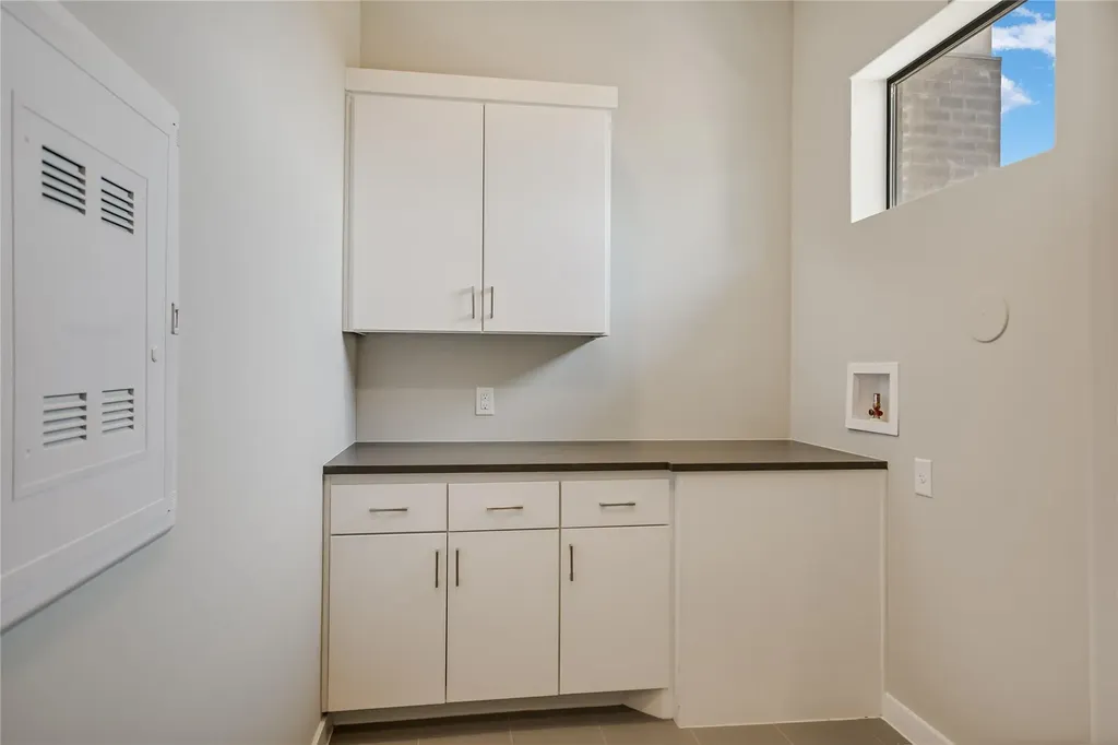 5921 Hiline Road Austin TX 78734