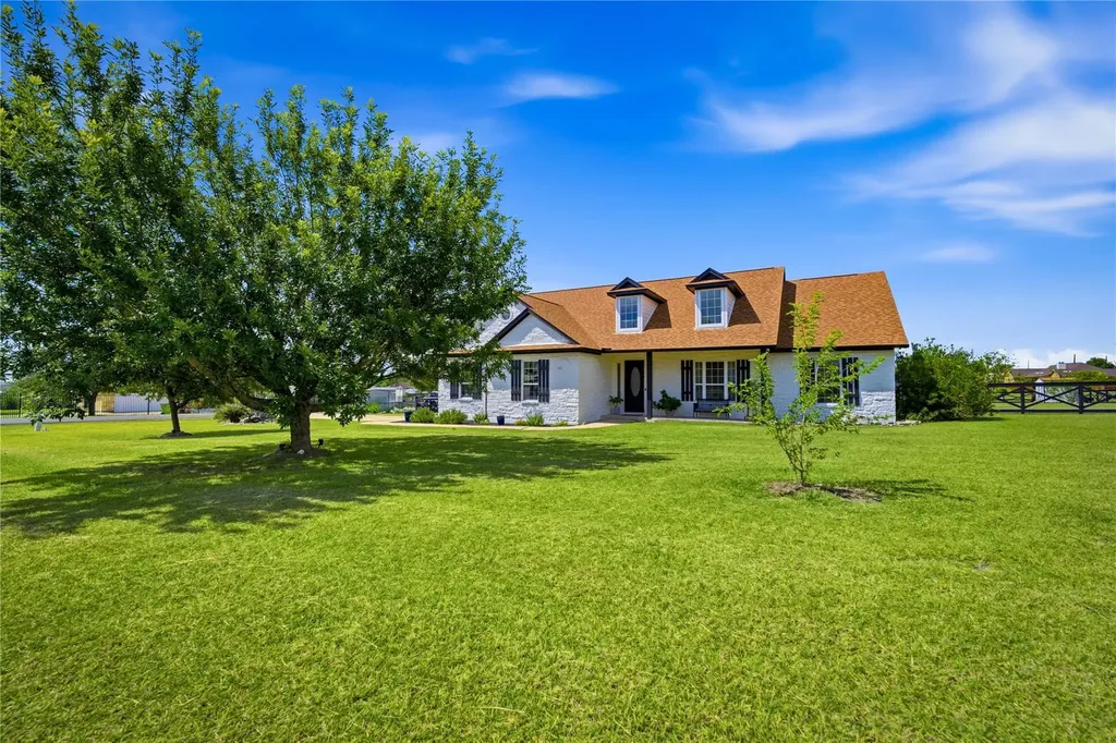 19011 Saint Raguel Road Manor TX 78653