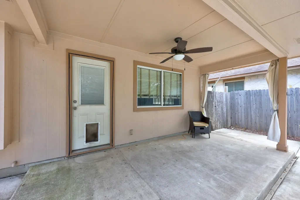 1307 Chardonnay Crossing Leander TX 78641