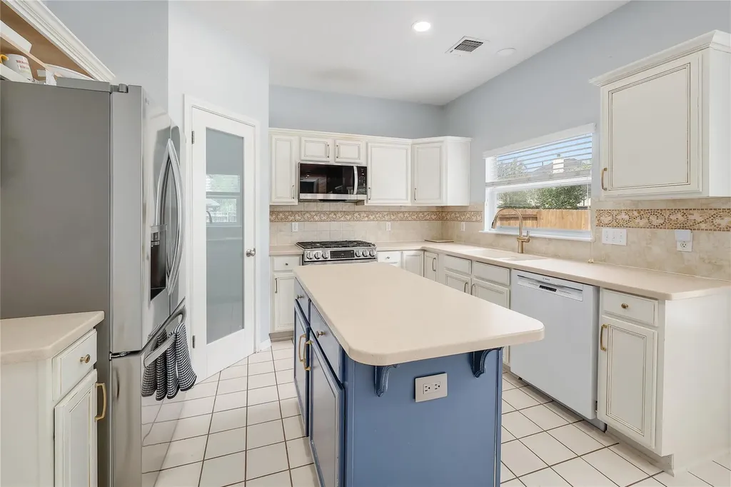 8106 Miller Falls Drive Round Rock TX 78681