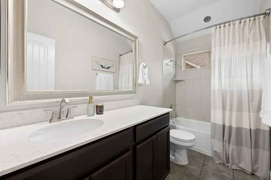 18404 Deleon Bayou Lane Austin TX 78738