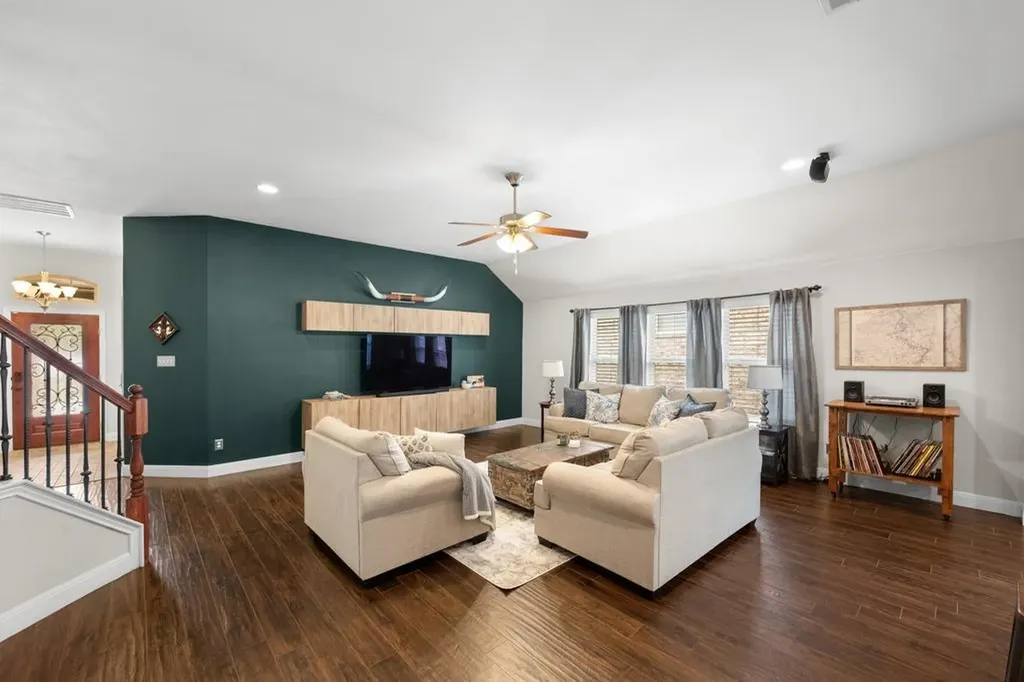 18404 Deleon Bayou Lane Austin TX 78738