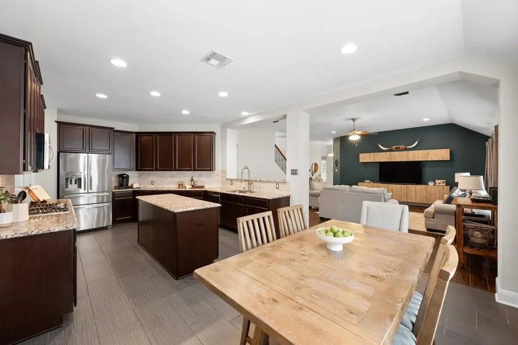 18404 Deleon Bayou Lane Austin TX 78738