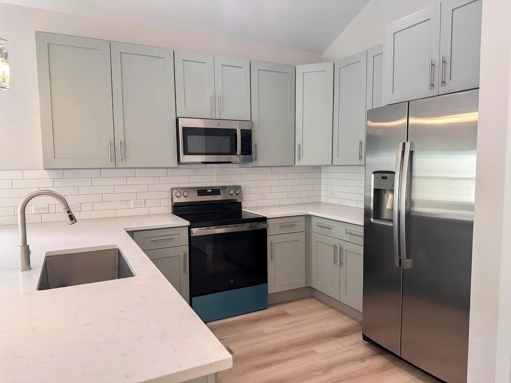 817 5th Street Lockhart TX 78644