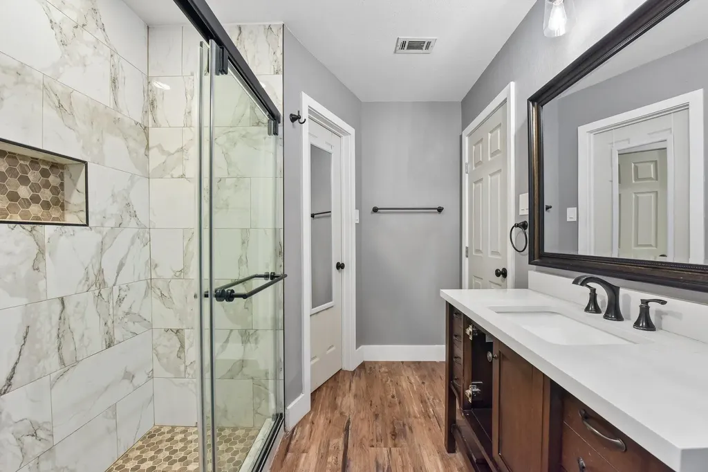 700 Woodview Drive Georgetown TX 78628