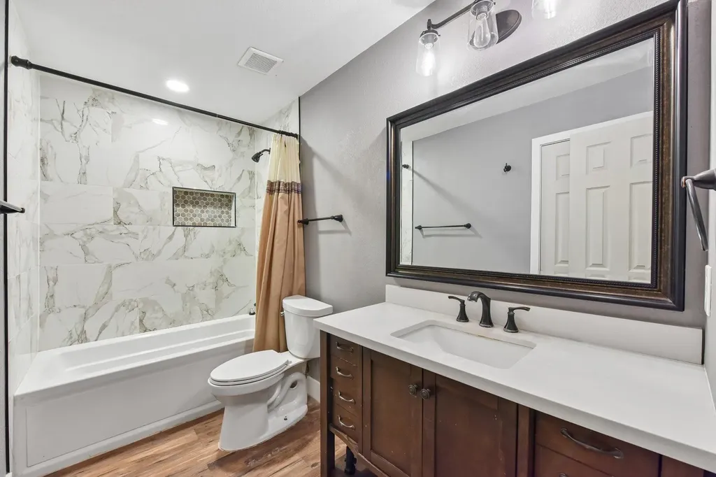 700 Woodview Drive Georgetown TX 78628
