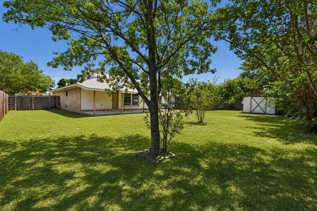 700 Woodview Drive Georgetown TX 78628