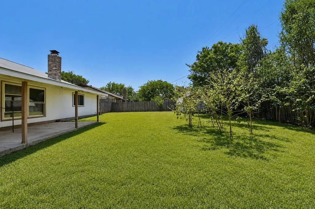 700 Woodview Drive Georgetown TX 78628