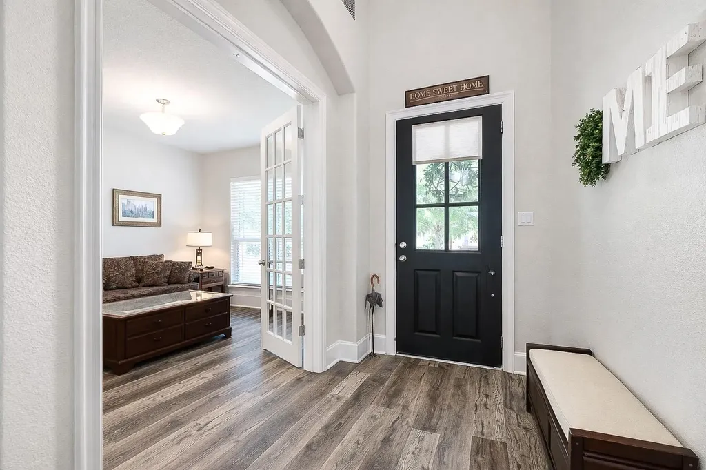 408 Daniel Crossing Liberty Hill TX 78642