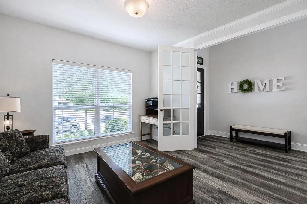 408 Daniel Crossing Liberty Hill TX 78642