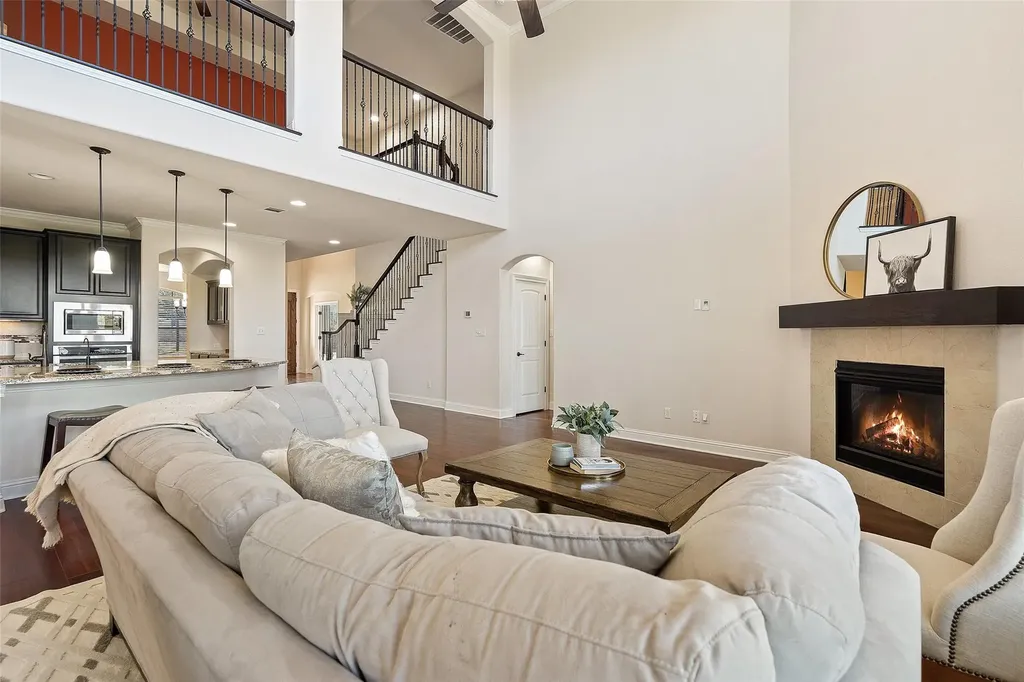8417 Evelina Trail Austin TX 78737