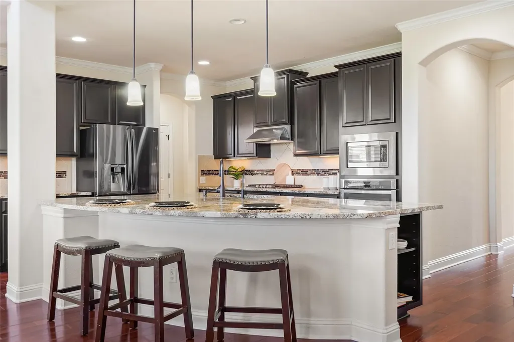 8417 Evelina Trail Austin TX 78737