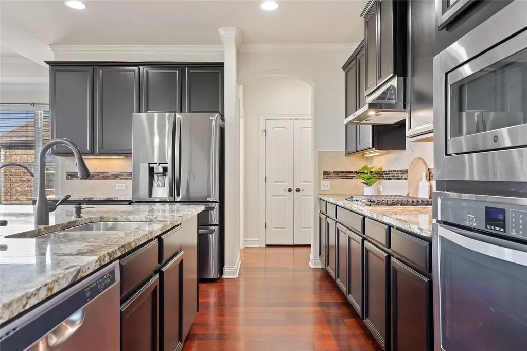 8417 Evelina Trail Austin TX 78737