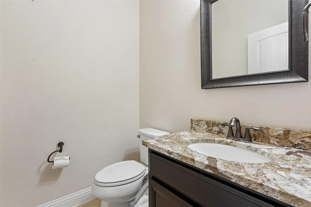 8417 Evelina Trail Austin TX 78737