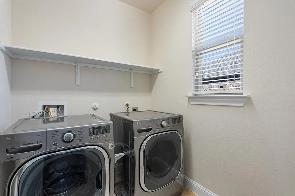 8417 Evelina Trail Austin TX 78737