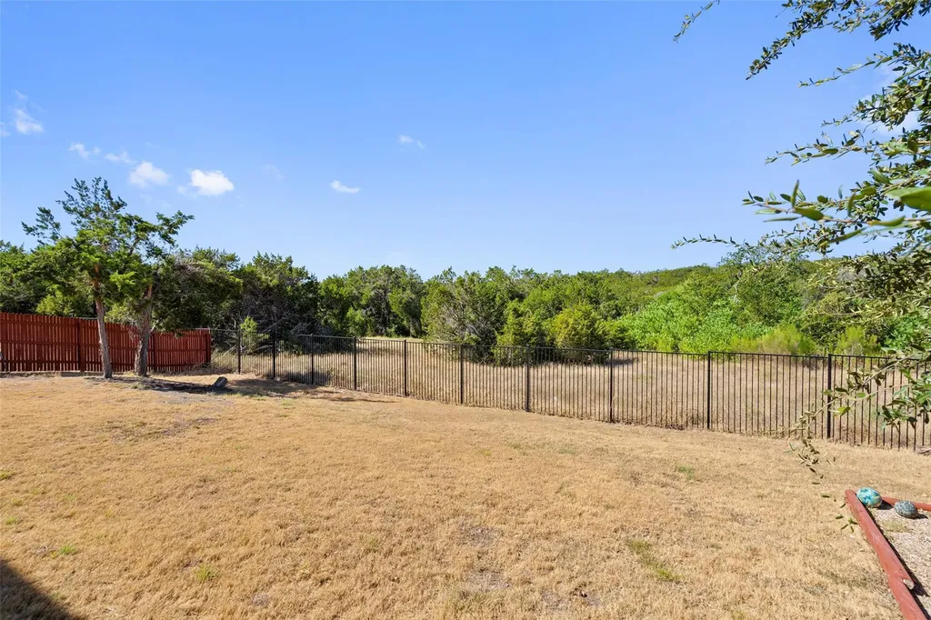 8417 Evelina Trail Austin TX 78737