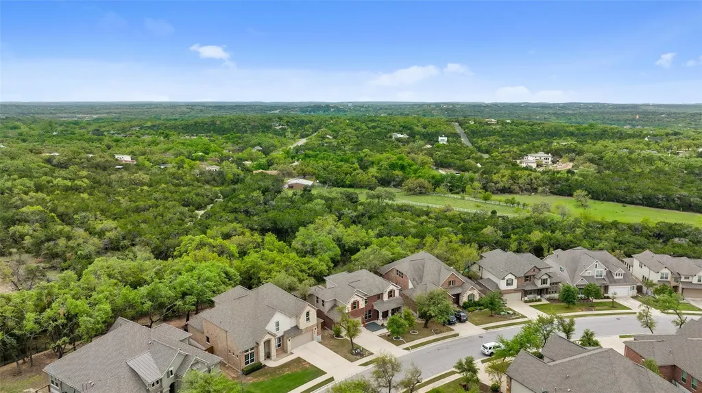 8417 Evelina Trail Austin TX 78737