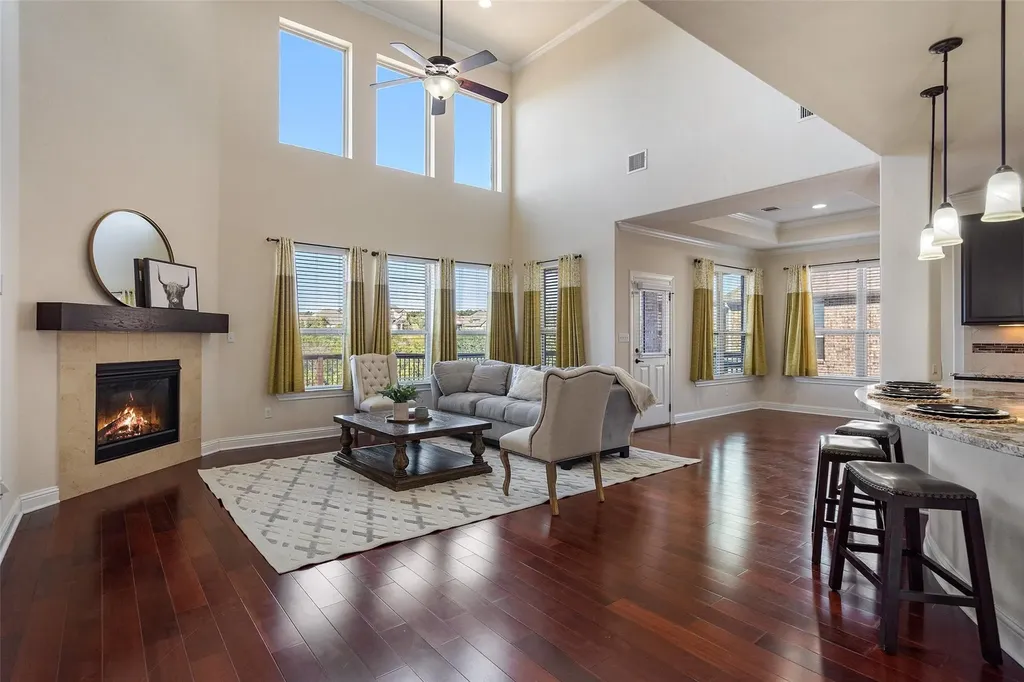 8417 Evelina Trail Austin TX 78737