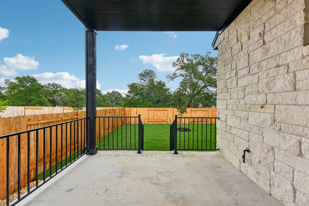 216 Comfort Drive Buda TX 78610