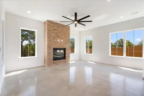 8609 Nina Lane Jonestown TX 78645