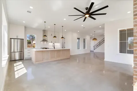 8609 Nina Lane Jonestown TX 78645