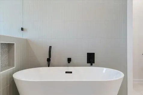 8609 Nina Lane Jonestown TX 78645