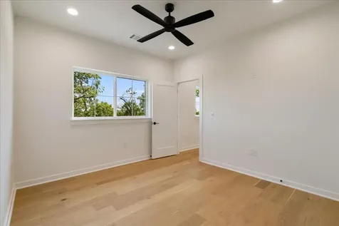 8609 Nina Lane Jonestown TX 78645