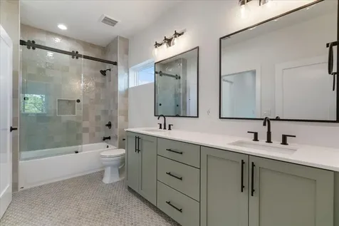 8609 Nina Lane Jonestown TX 78645