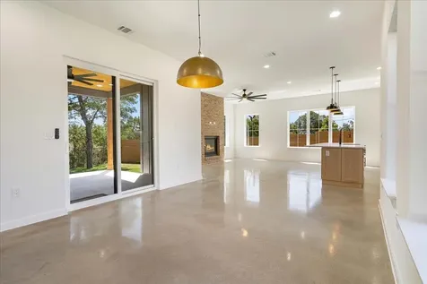 8609 Nina Lane Jonestown TX 78645