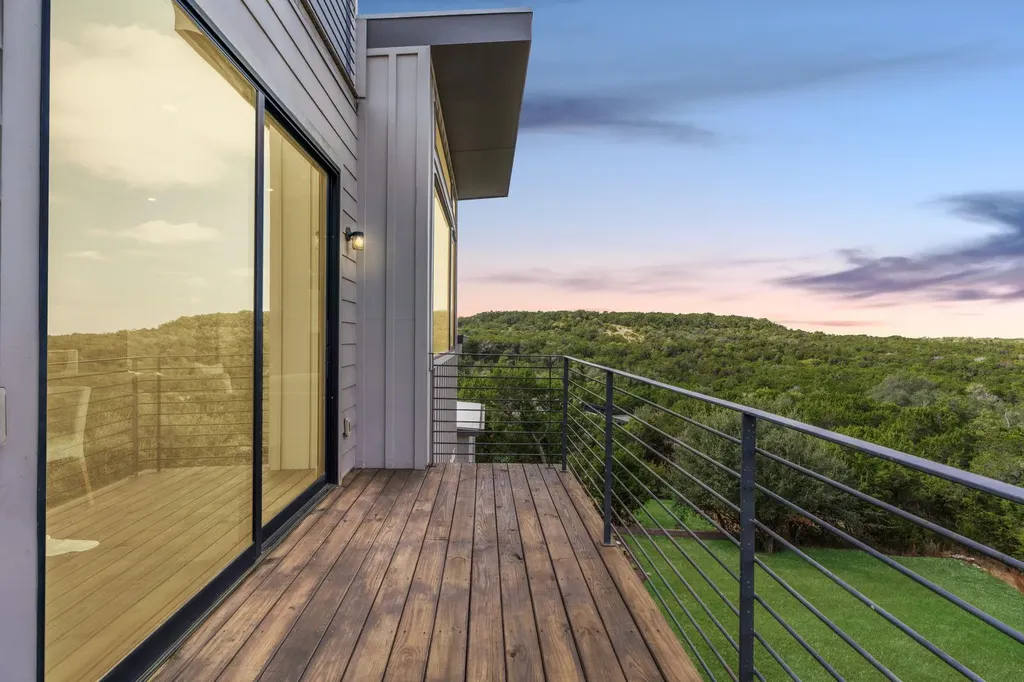 10800 Superview Drive Austin TX 78736